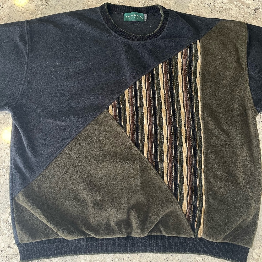 Vintage 90s Tundra 3D Knit Crewneck Sweater